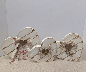 Farmhouse White Wooden Heart 3 Piece Set