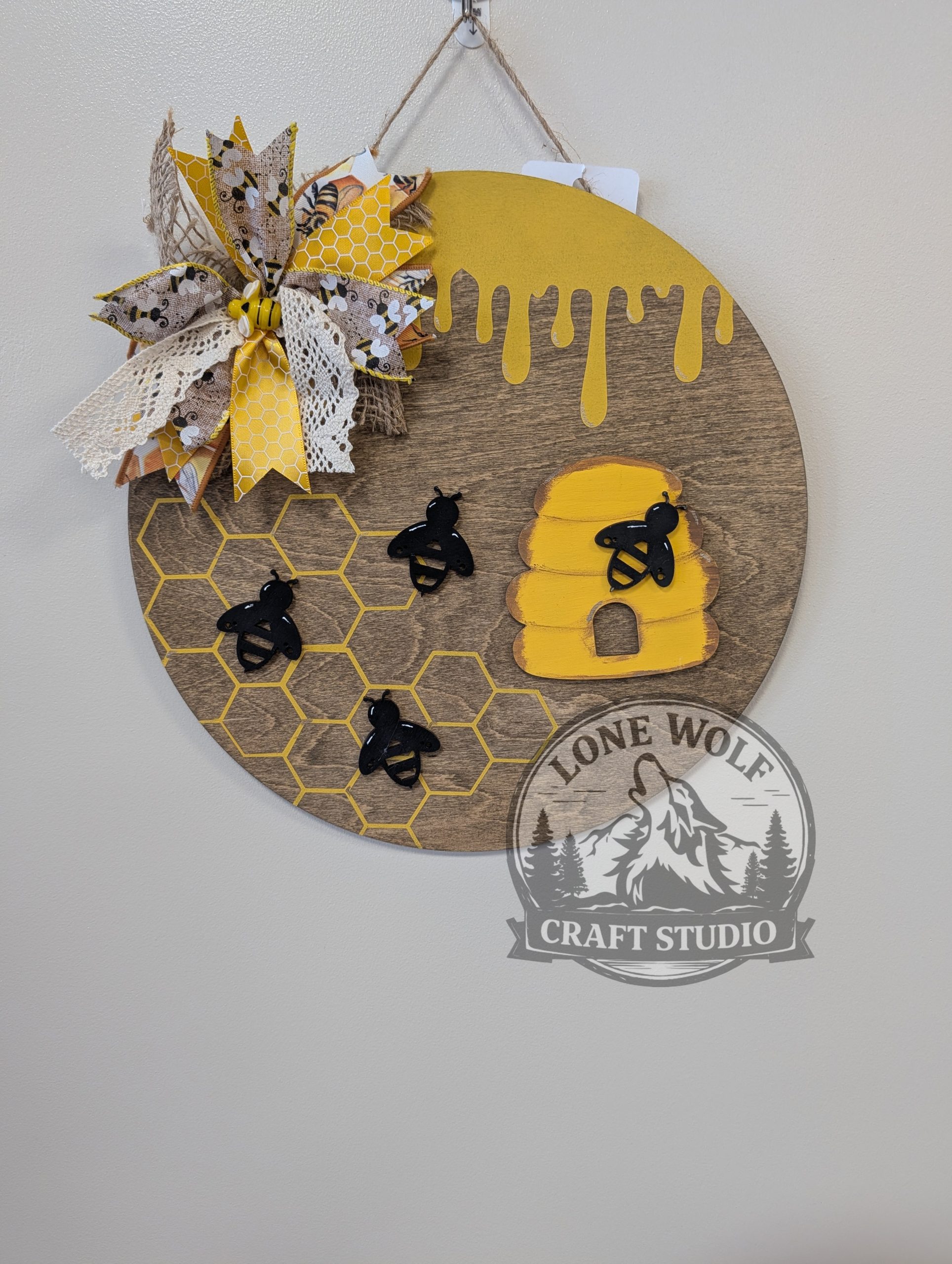 Honeybee Door Hanger