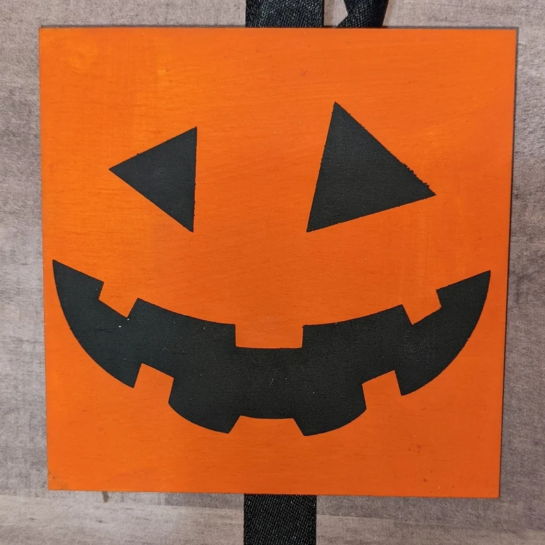 DIY Kit Spooktacular Halloween Hanger - Image 4