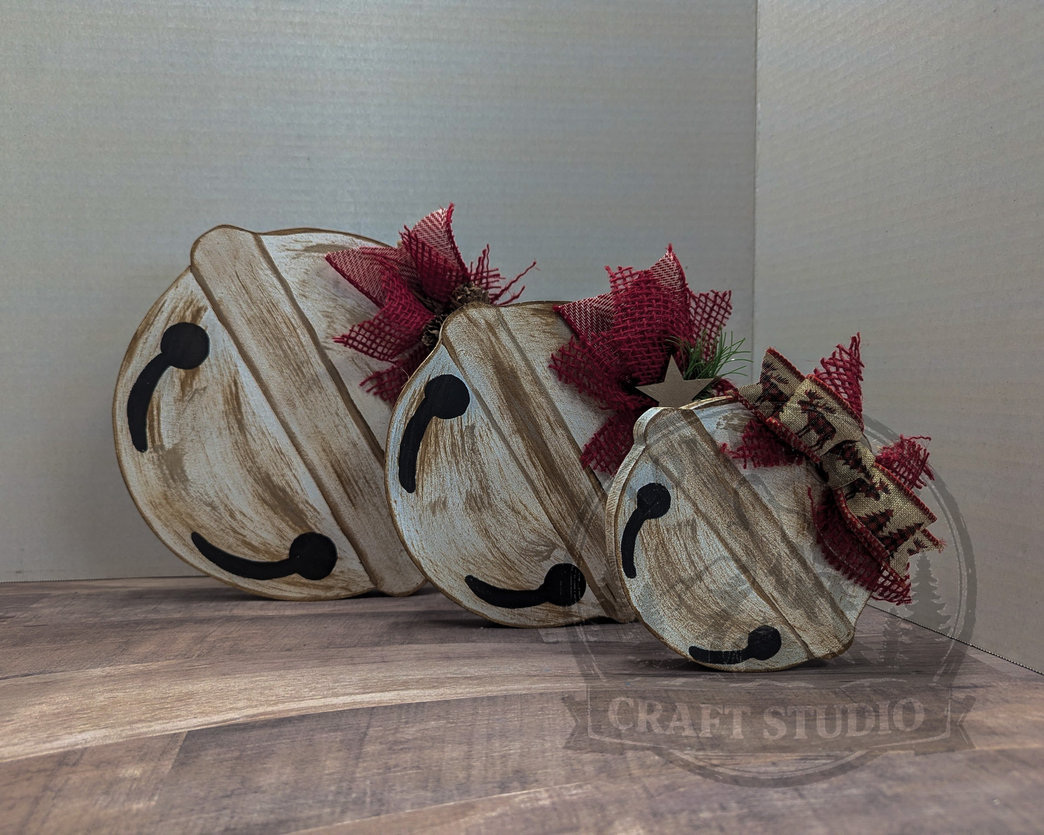 Sleigh Bell 3 piece Wood Set