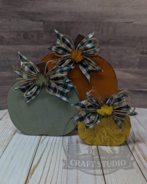 Vintage-Inspired Wooden Pumpkin Trio
