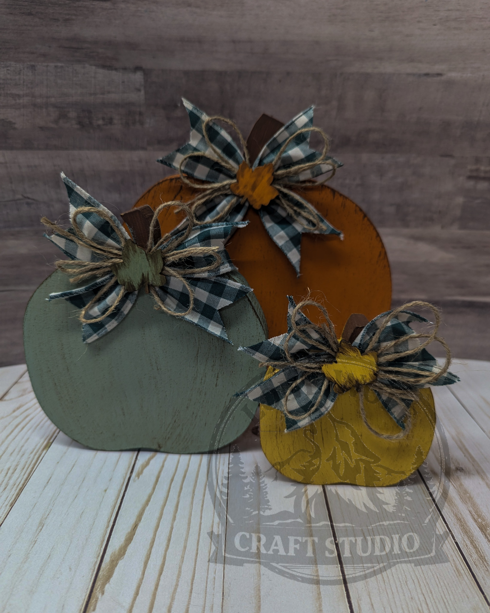 Vintage-Inspired Wooden Pumpkin Trio