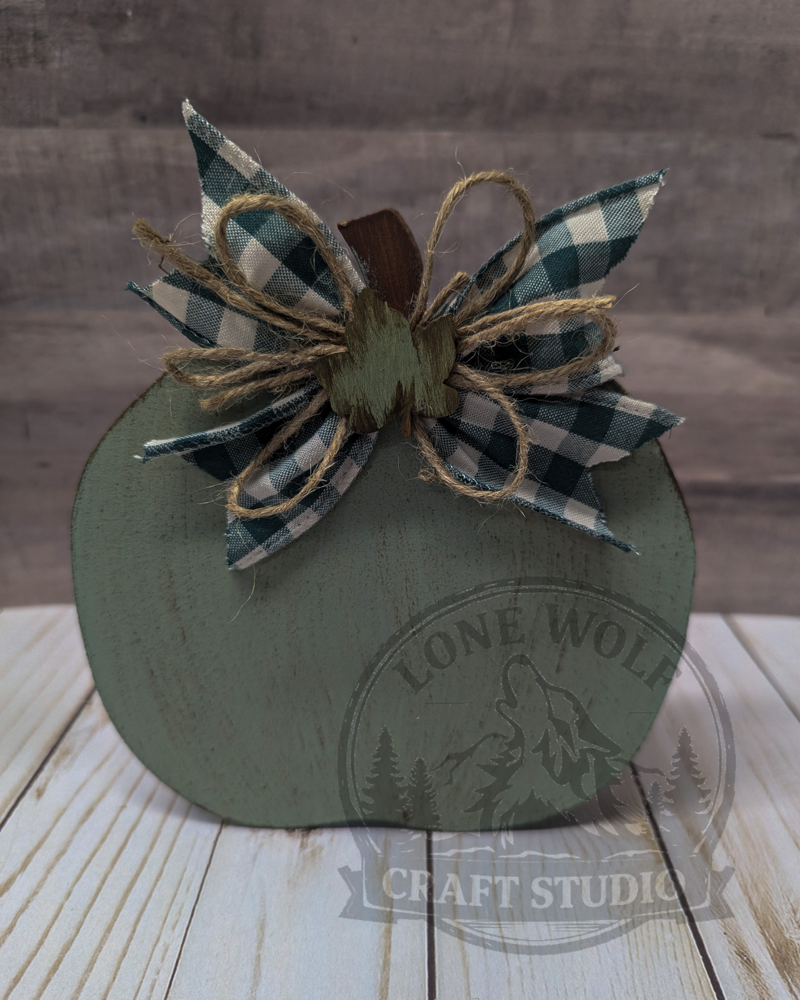 Vintage-Inspired Wooden Pumpkin Trio - Image 3