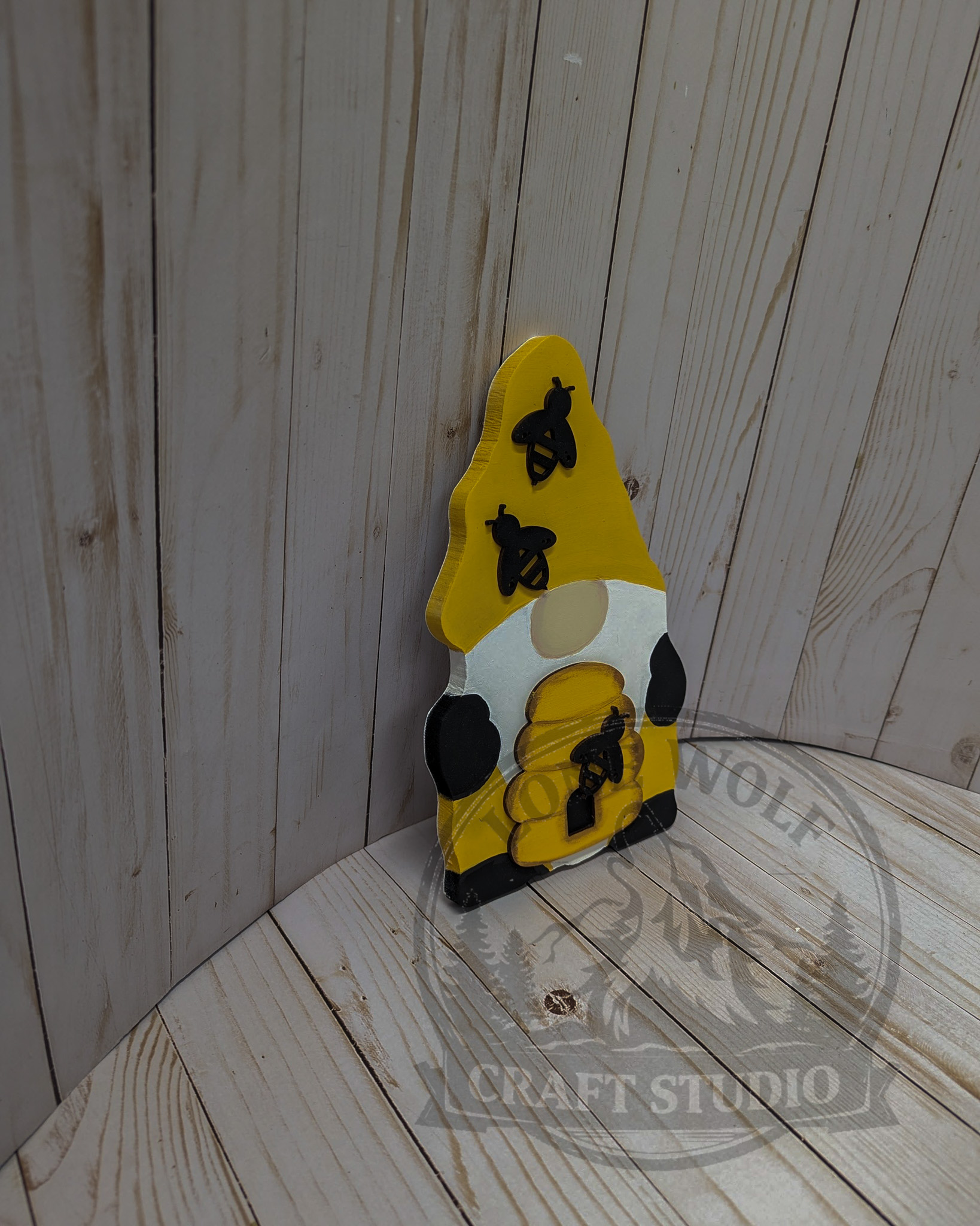 Cheerful Beehive Gnome - Image 4