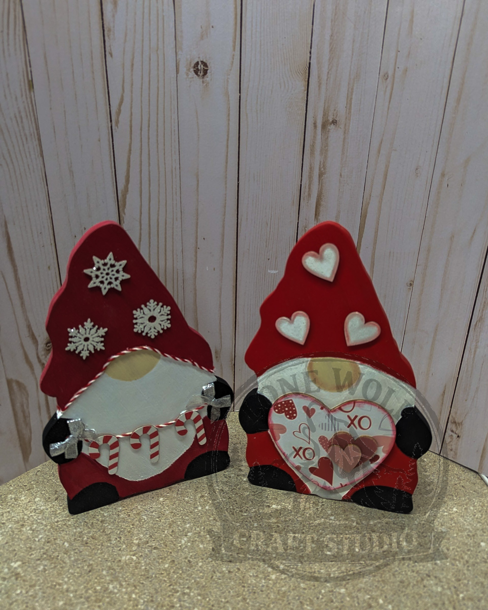 Valentine's Gnome Shelf Sitter - Image 3