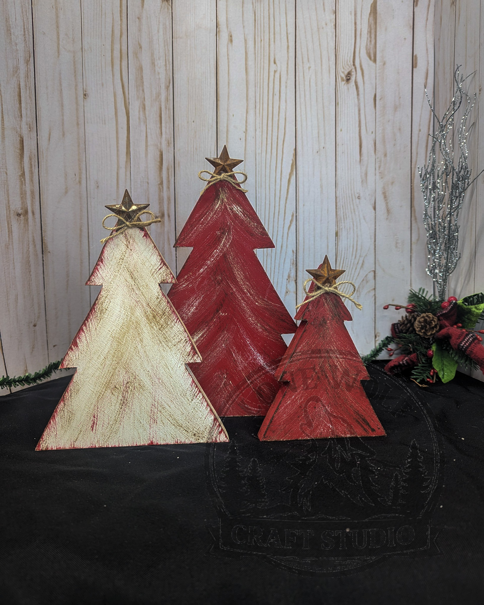 Wooden Christmas Trees Set - Image 3